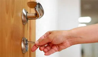 Metro Master Locksmith Brookfield, WI 414-209-4640 - 13-Re-Key-Locks